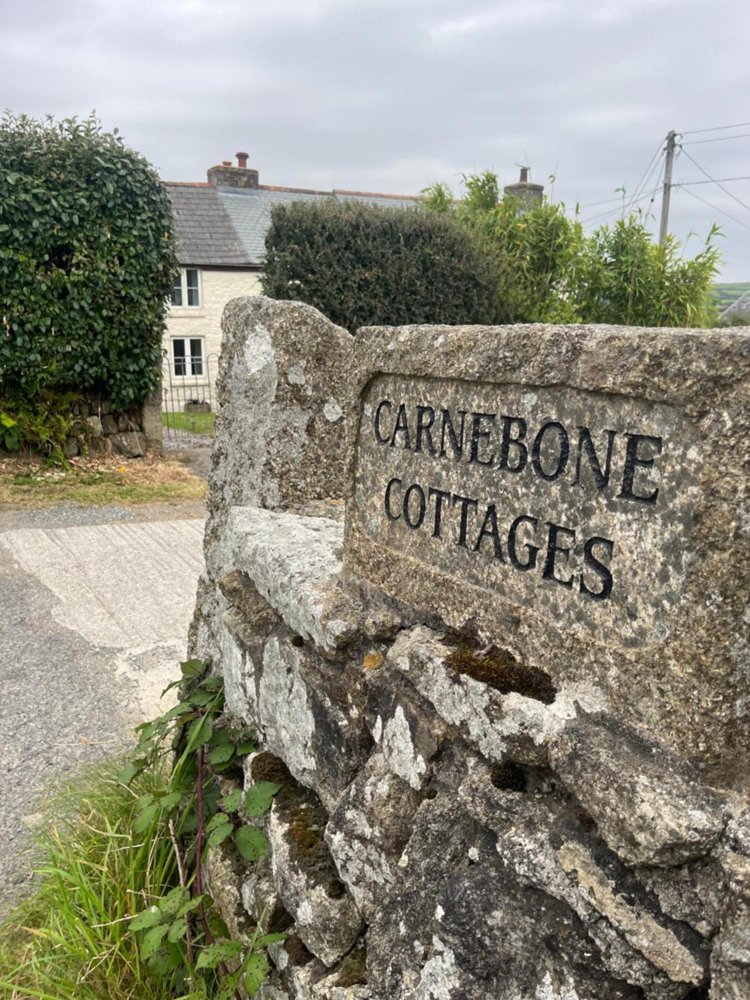 1 Carnebone Cottages Porkellis Eksteriør bilde